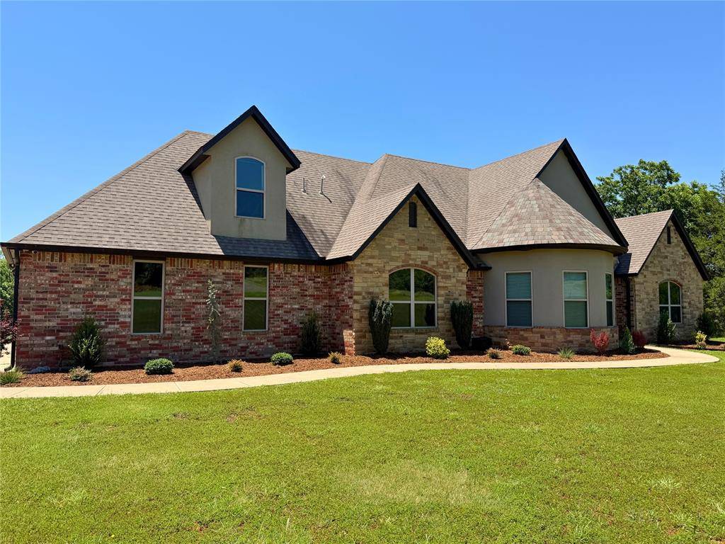 10060 E Stella Acres LN, Oklahoma City, OK 73165