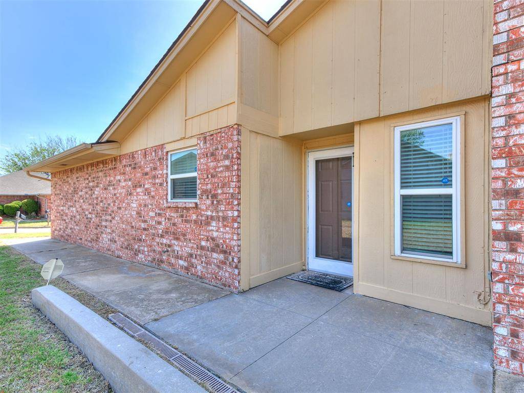 317 SW 92nd ST, Oklahoma City, OK 73139