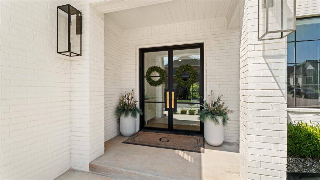 13425 Creek Pointe LN, Oklahoma City, OK 73131