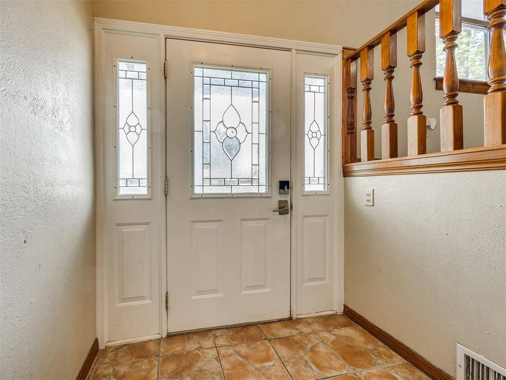 649 W Beam AVE, Yukon, OK 73099