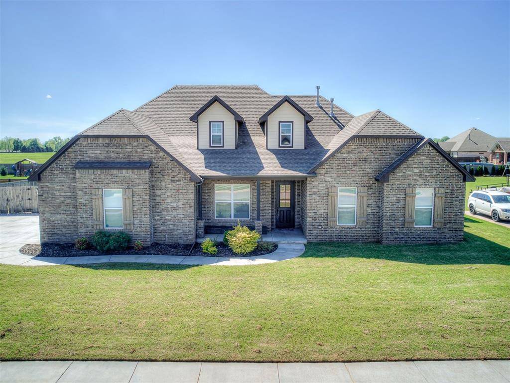2817 Bens CIR, Yukon, OK 73099