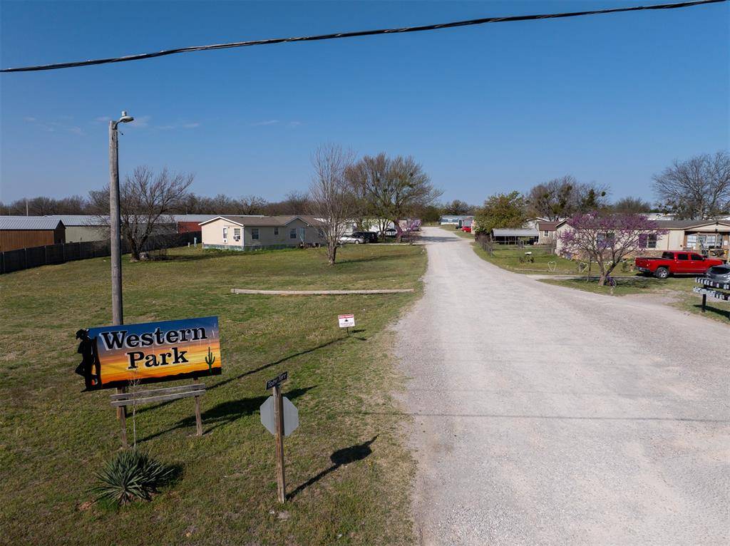 18100 Coker RD, Shawnee, OK 74801