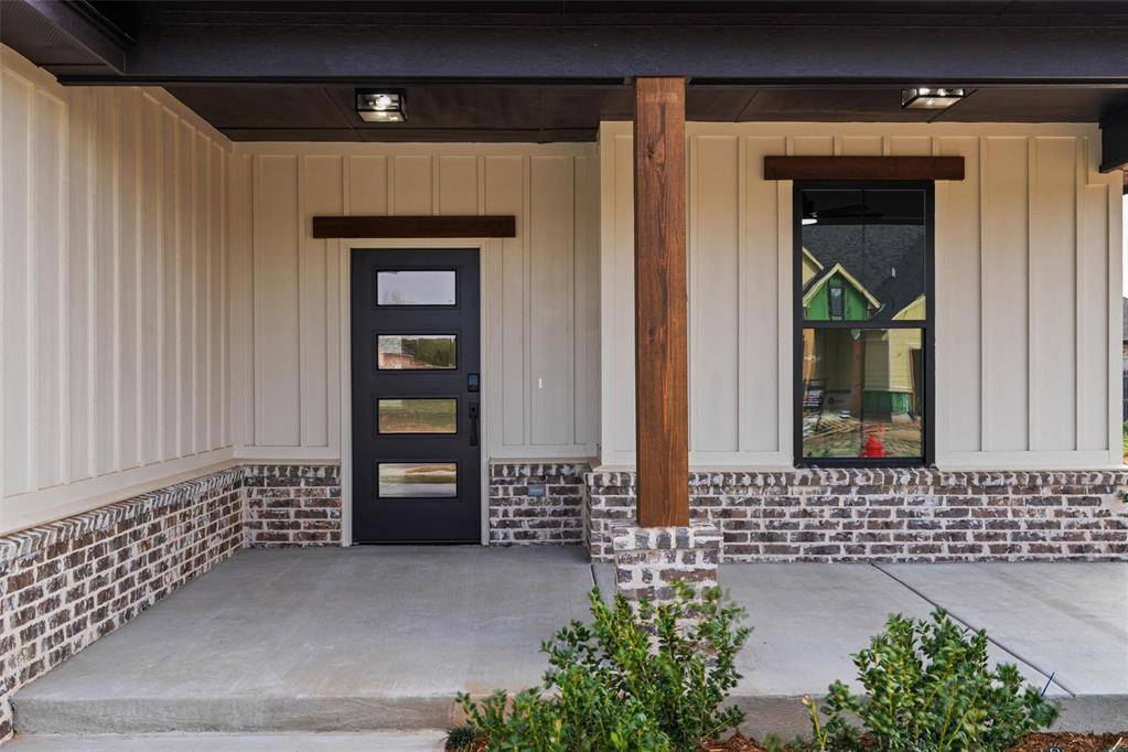 2916 River Birch LN, Yukon, OK 73099
