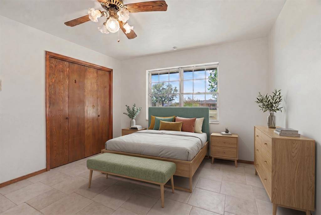 122 N Montebella TER, Mustang, OK 73064