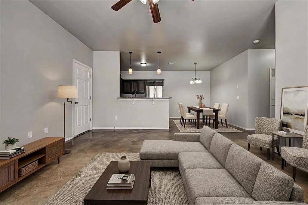 1852 Cypress LN, El Reno, OK 73036