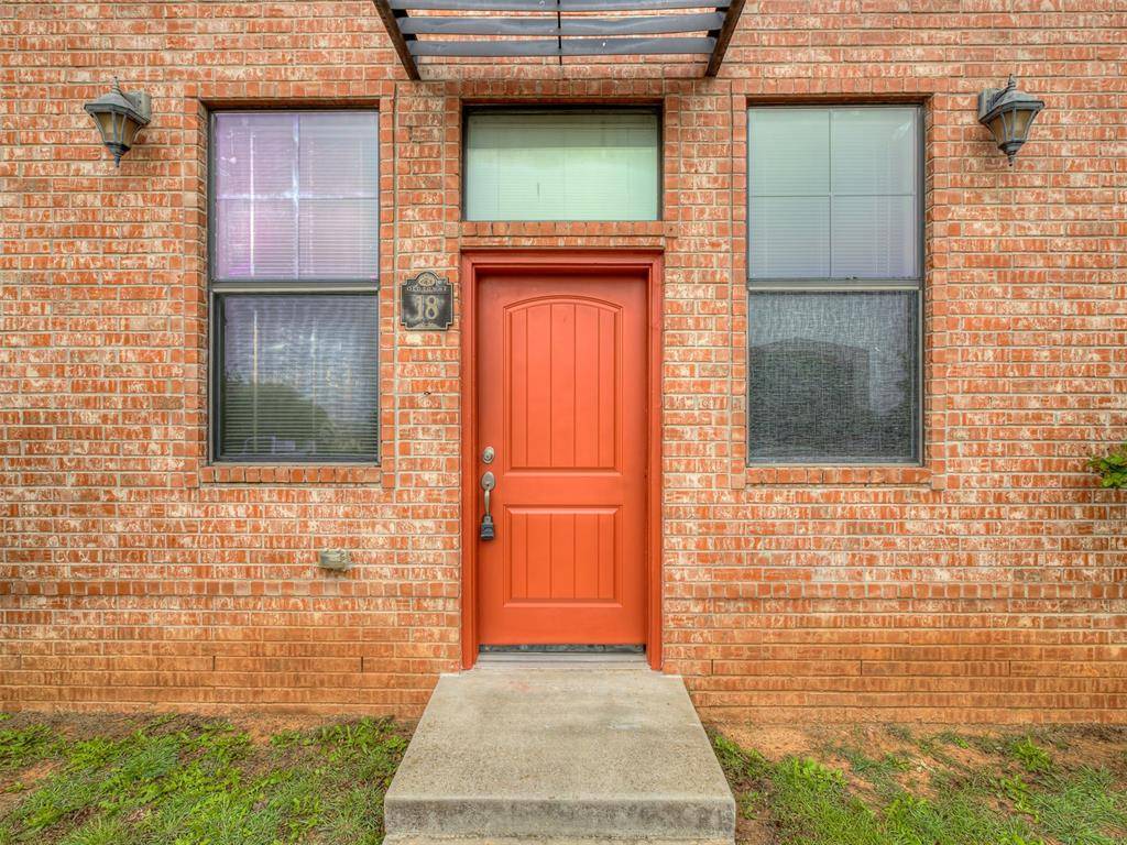 375 Triad Village DR #18, Norman, OK 73071