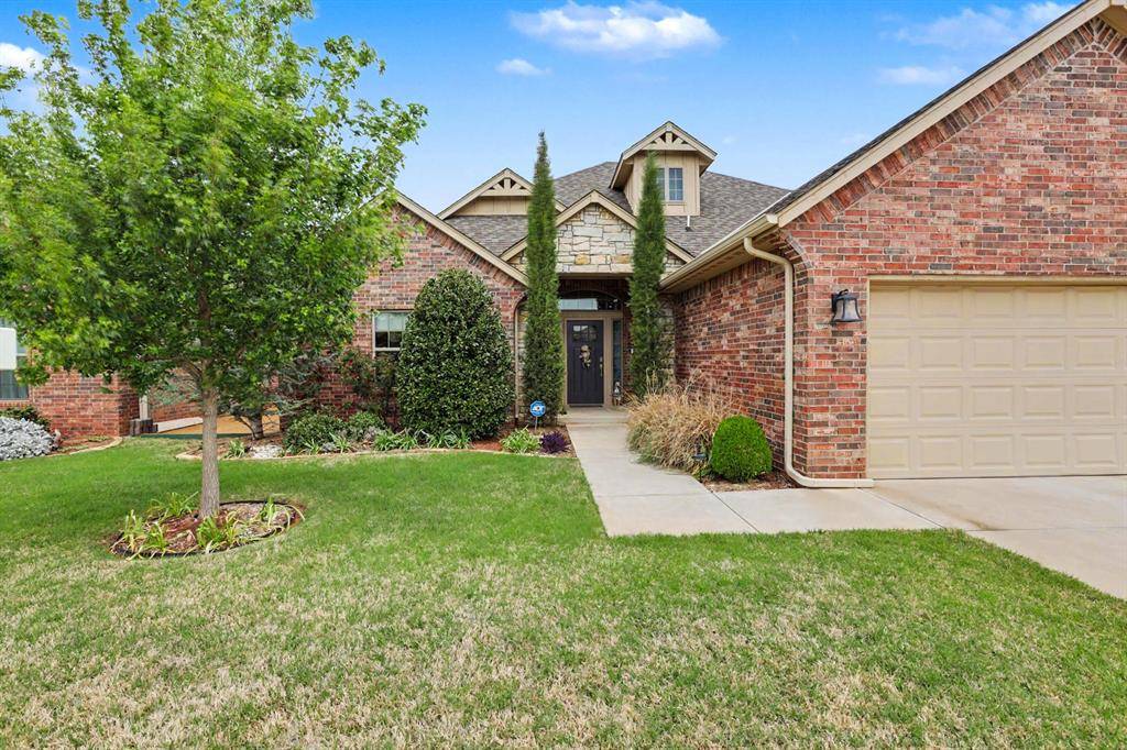 609 S Texoma DR, Edmond, OK 73025