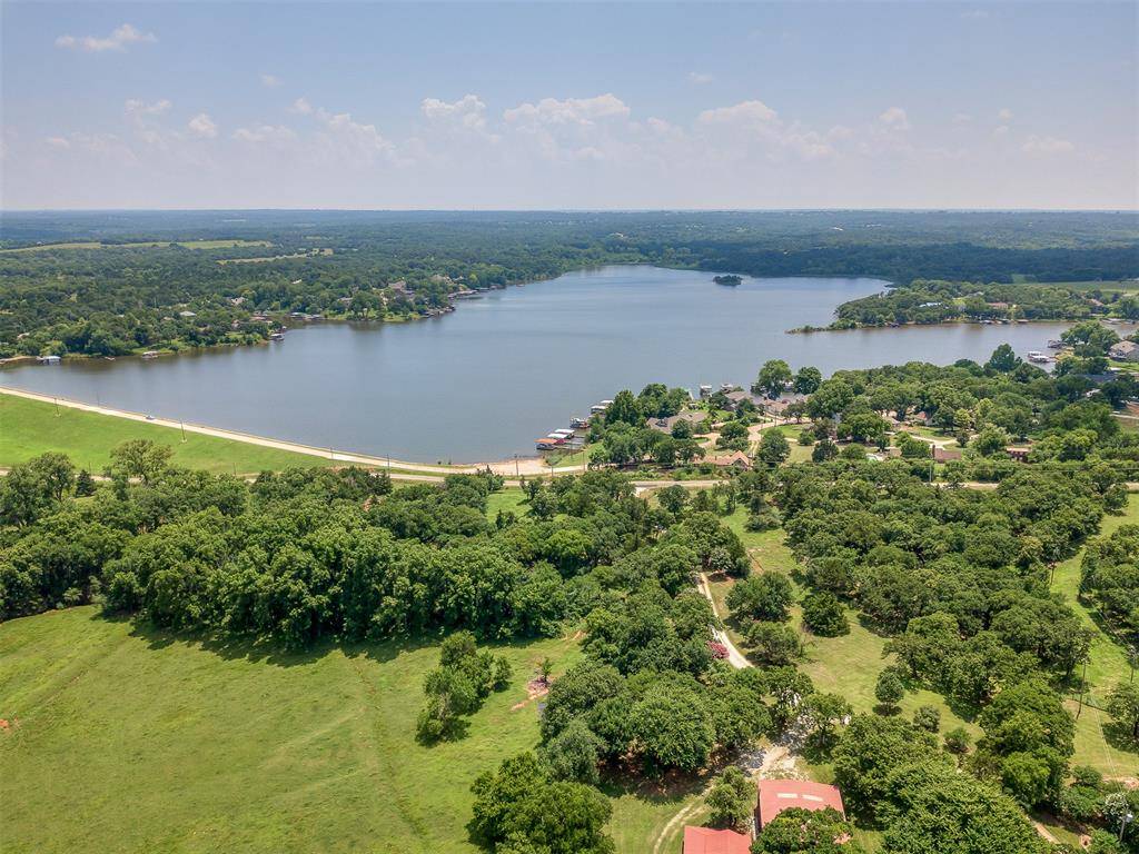 7 W Shore DR, Arcadia, OK 73007
