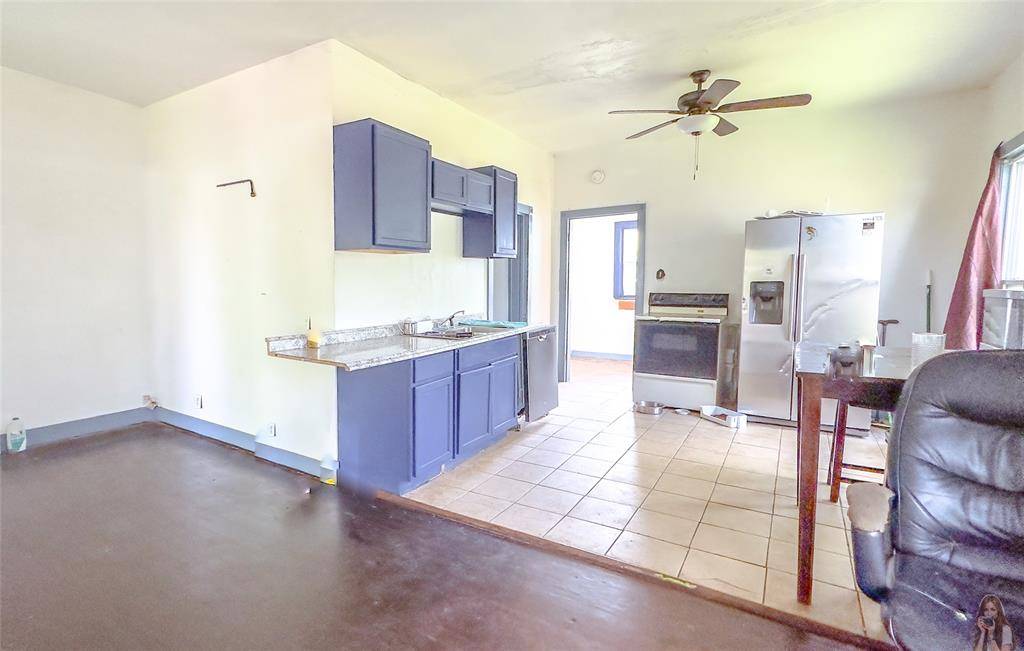 411 NE Avenue B AVE, Idabel, OK 74745
