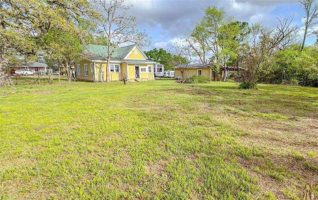 411 NE Avenue B AVE, Idabel, OK 74745