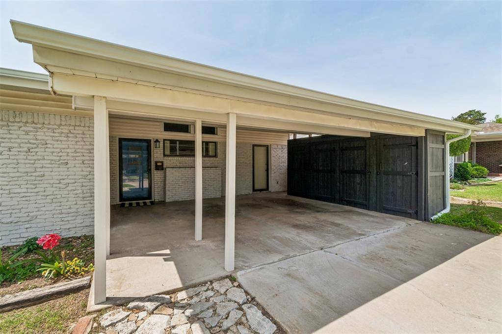 3300 NW 61st ST, Oklahoma City, OK 73112