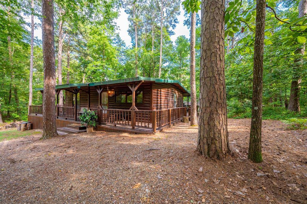 54 Moray RD, Broken Bow, OK 74728