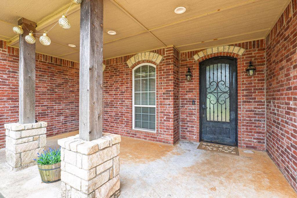 33705 Waco RD, Shawnee, OK 74801
