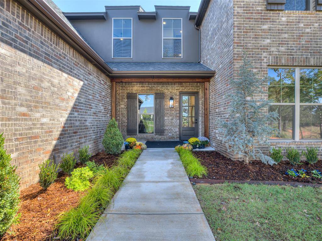 508 Old Creek RD, Edmond, OK 73034