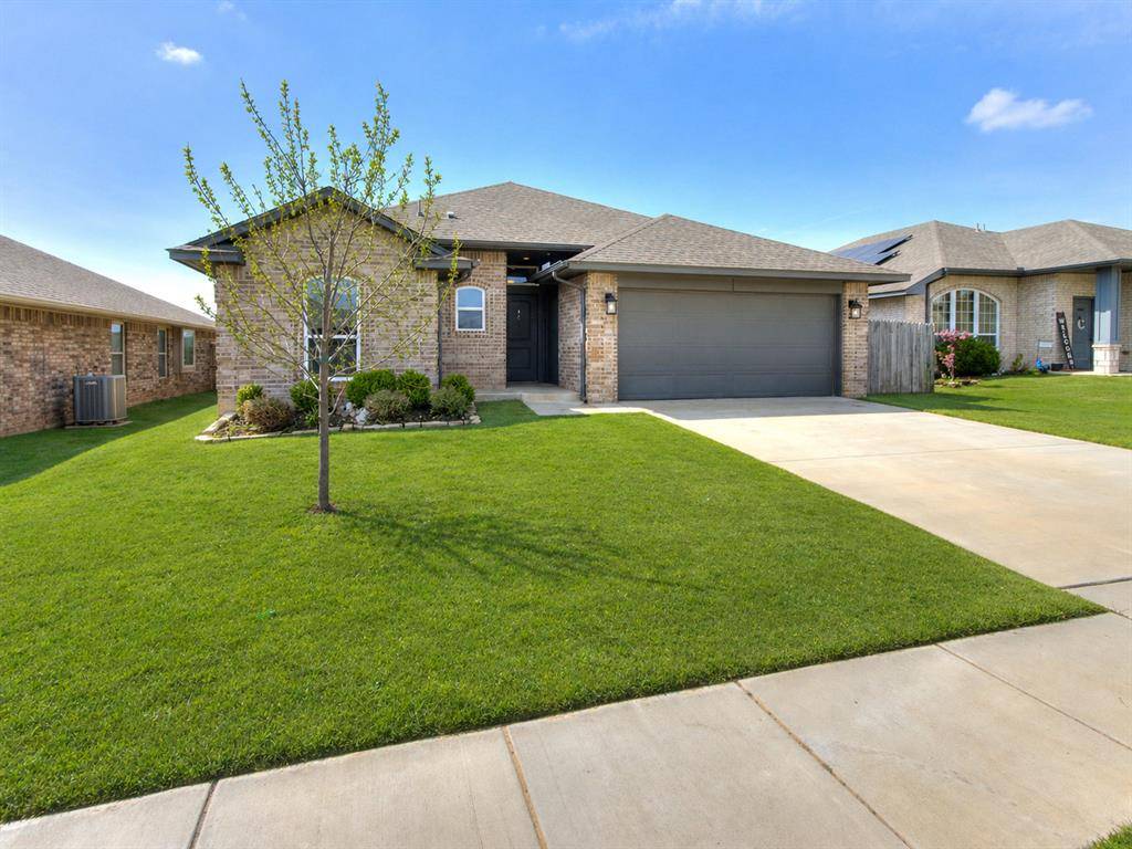 4308 Condor DR, Norman, OK 73072