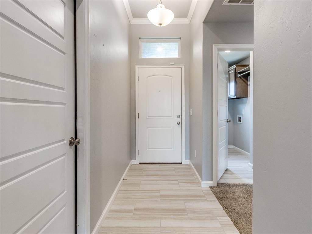 4308 Condor DR, Norman, OK 73072