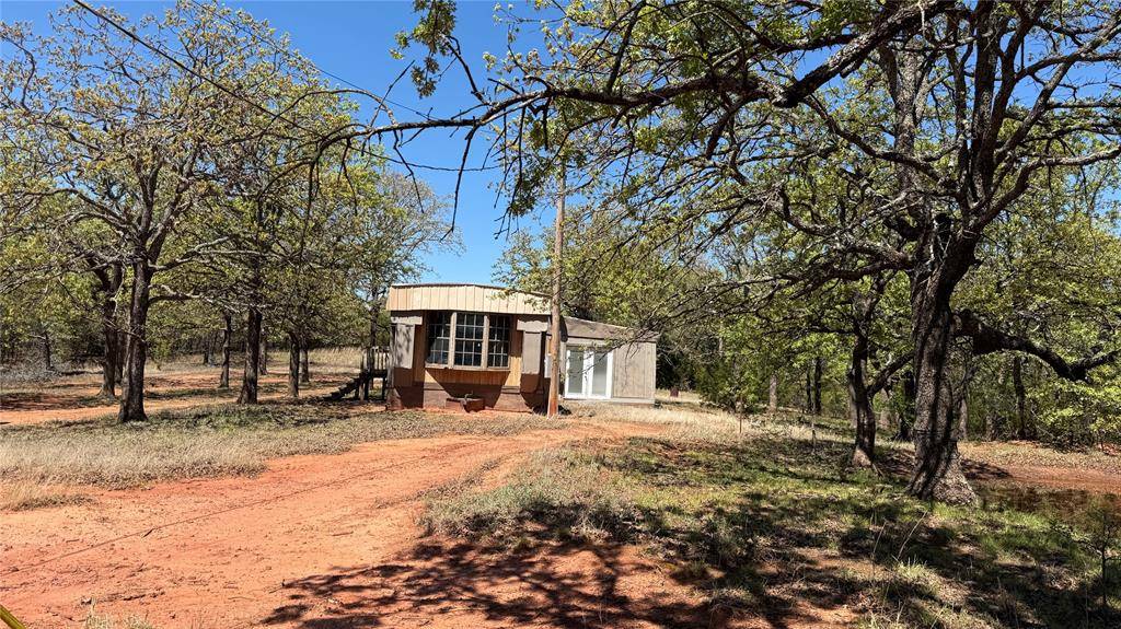 25591 Blackjack LN, Macomb, OK 74852