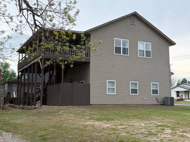 514 N J ST, Eufaula, OK 74432