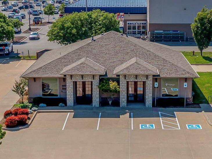 500 Merchant DR #100, & #110, Norman, OK 73069