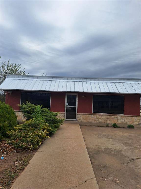 1411 NW 33rd ST, Lawton, OK 73505
