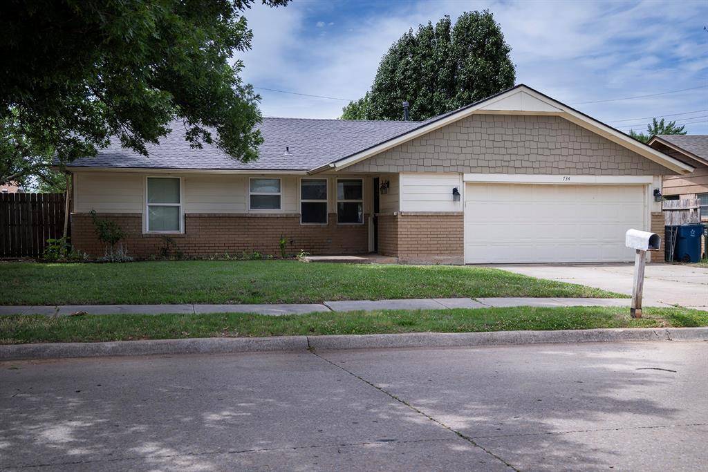 734 W 7th ST, Edmond, OK 73003