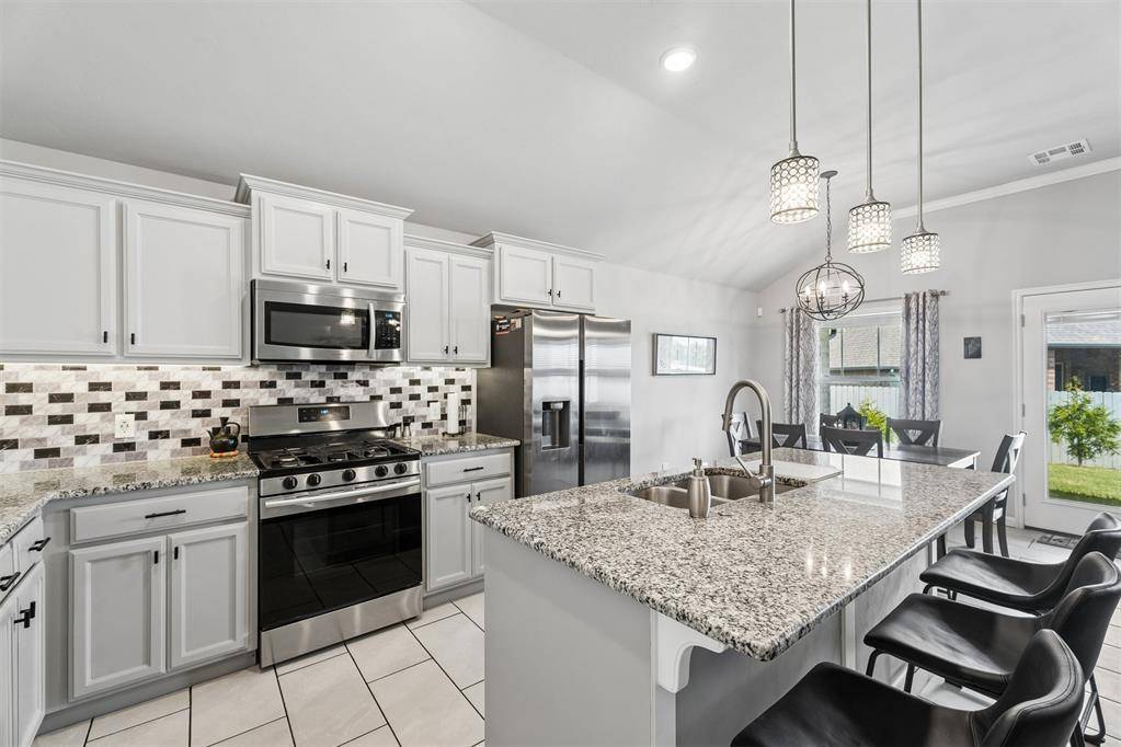 2965 NW 184th TER, Edmond, OK 73012