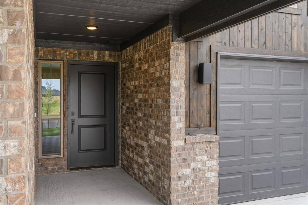 1400 SW 159th ST, Moore, OK 73170
