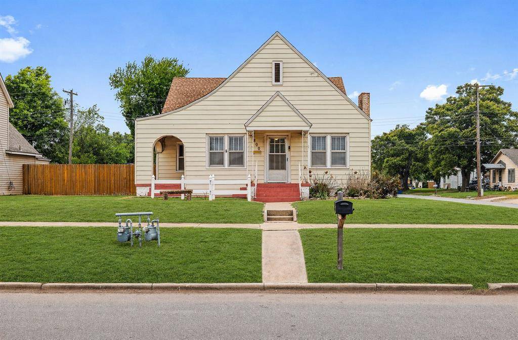800 S Bickford AVE, El Reno, OK 73036