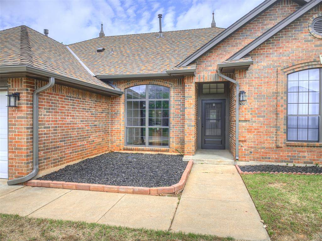 705 NW 143rd ST, Edmond, OK 73013