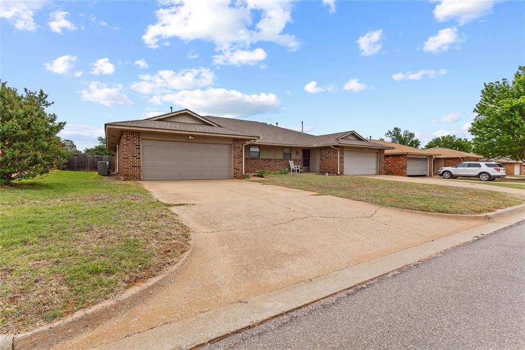 920 N Elm ST, Weatherford, OK 73096