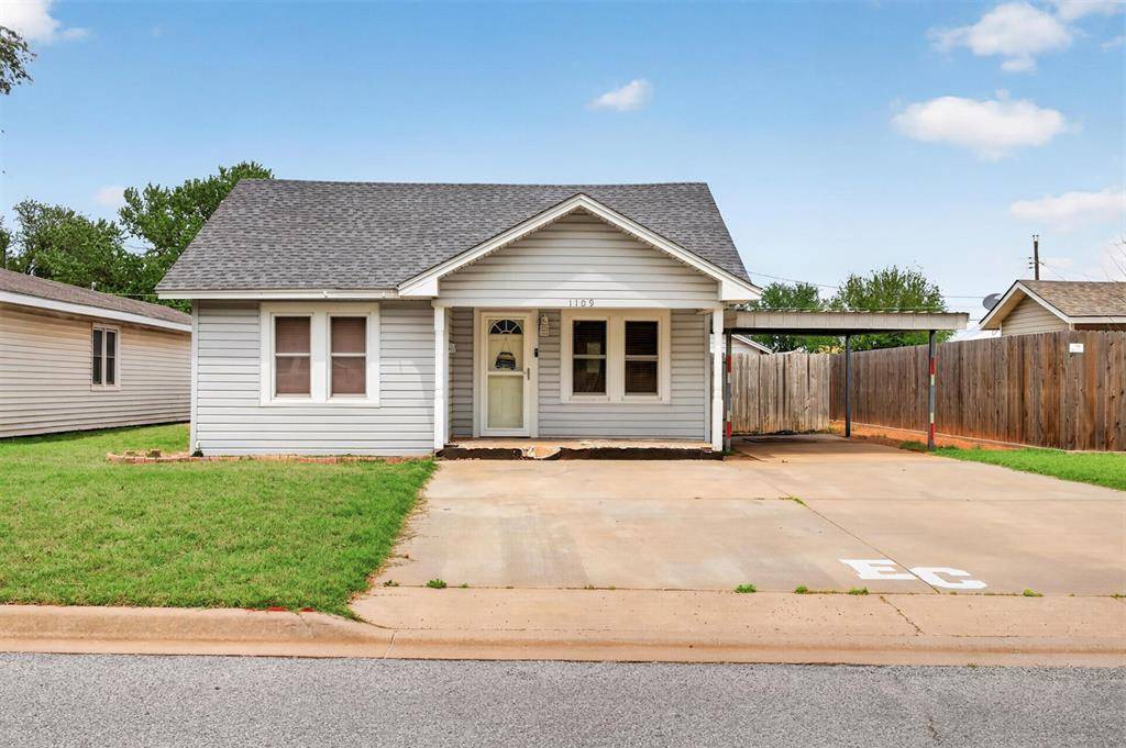 1109 W A AVE, Elk City, OK 73644