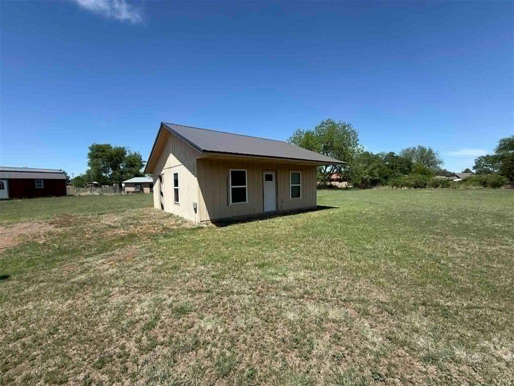 601 W Jewel ST, Mangum, OK 73554