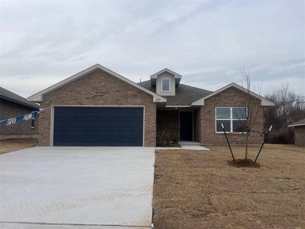 2033 Brush Creek WAY, Newcastle, OK 73065