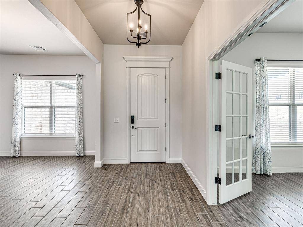 5017 Asheville WAY, Choctaw, OK 73020