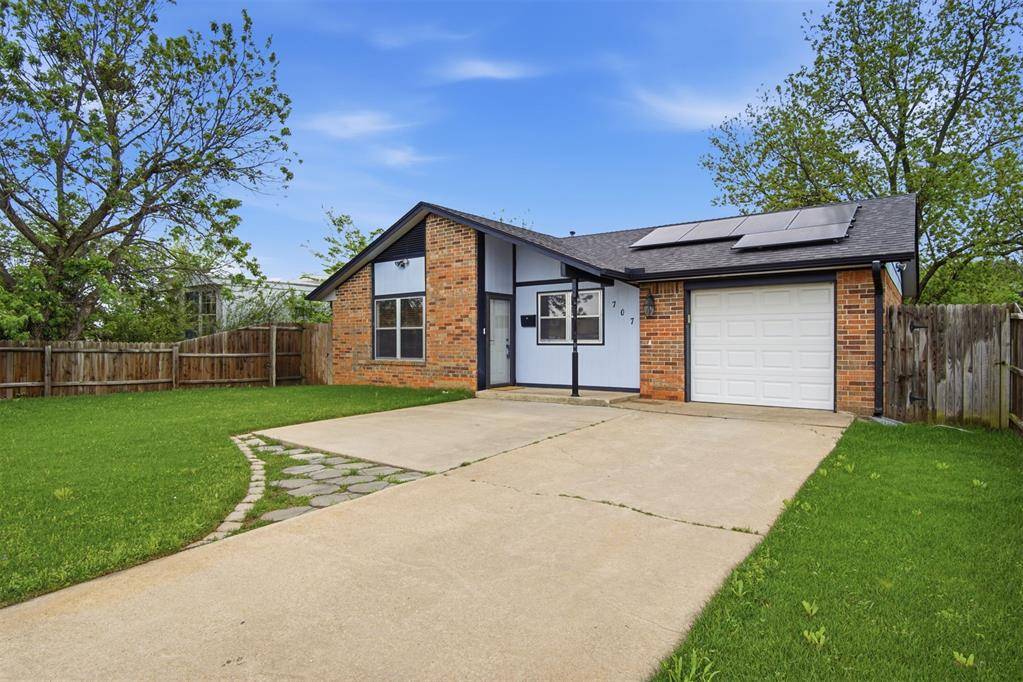 707 W 7th ST, Shawnee, OK 74801