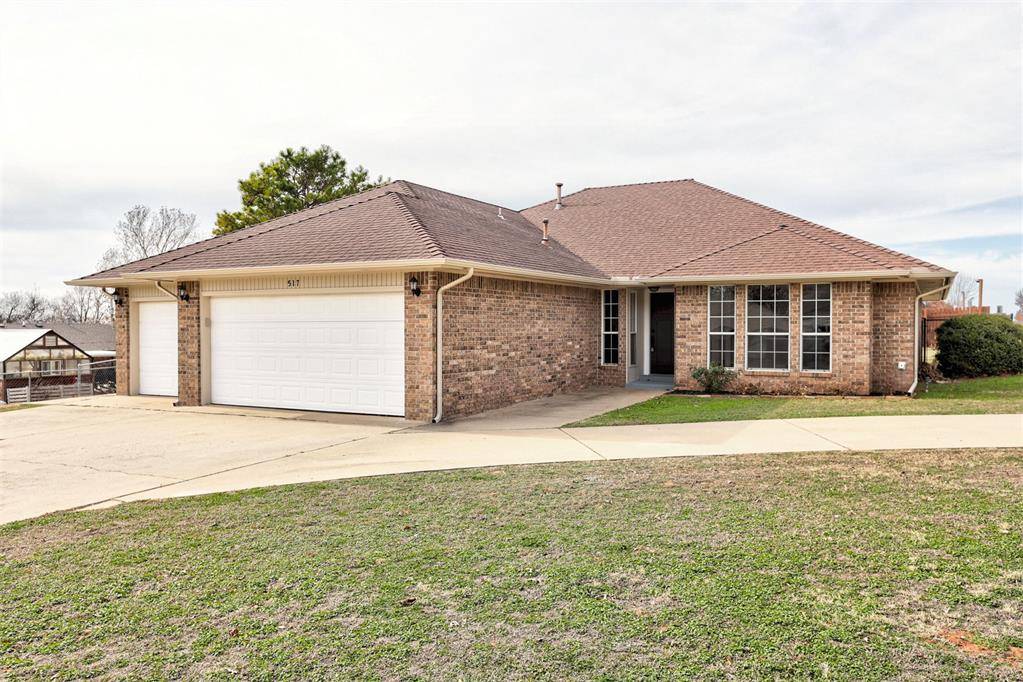 517 Bob White DR, Purcell, OK 73080