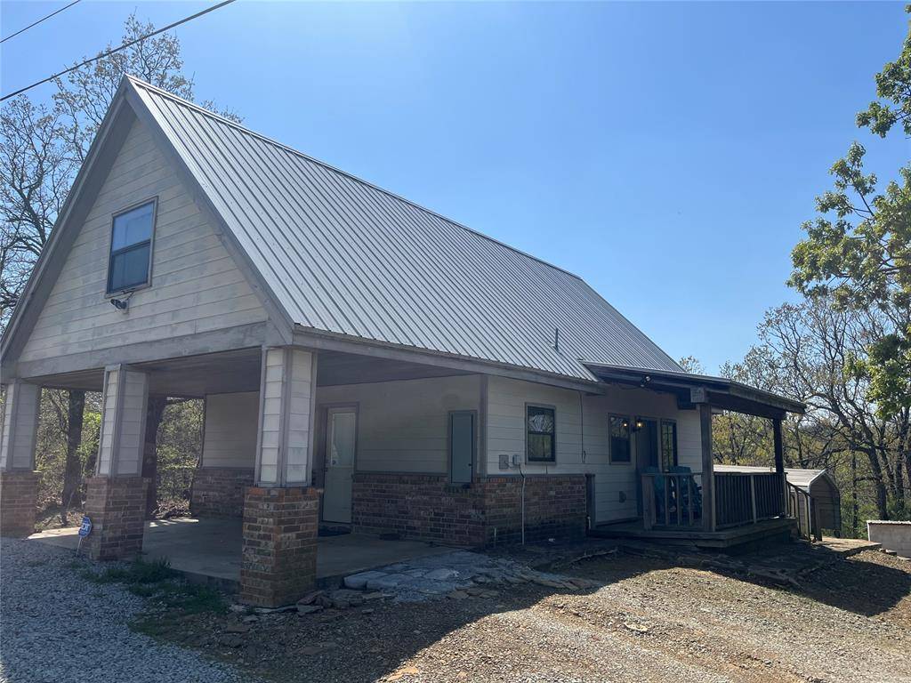 216 N Bk 1600 RD, Stigler, OK 74462
