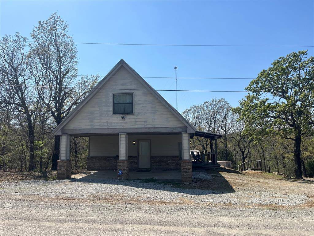 216 N Bk 1600 RD, Stigler, OK 74462