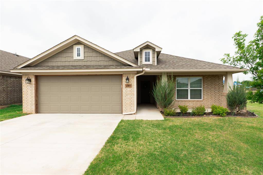 245 Vista DR, Yukon, OK 73099