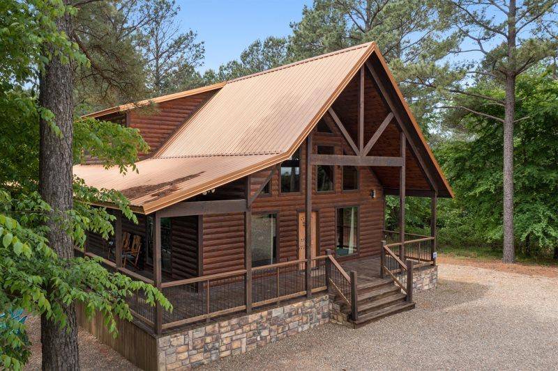265 Sugarberry TRL, Broken Bow, OK 74728