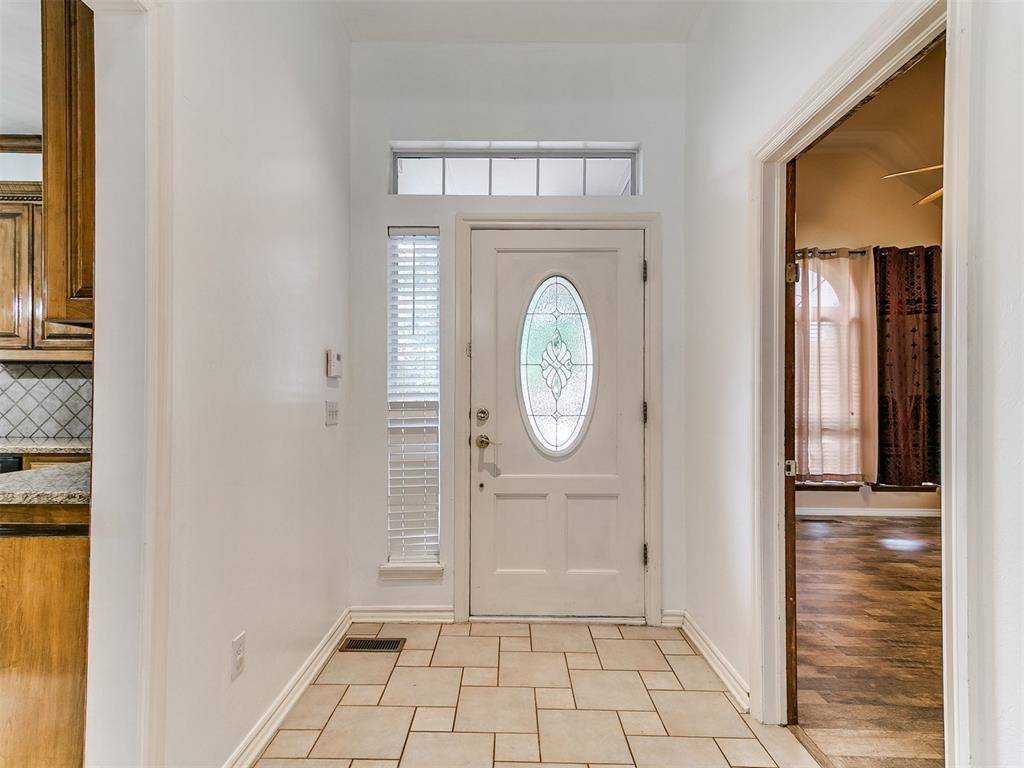 16516 Covington MNR, Edmond, OK 73012