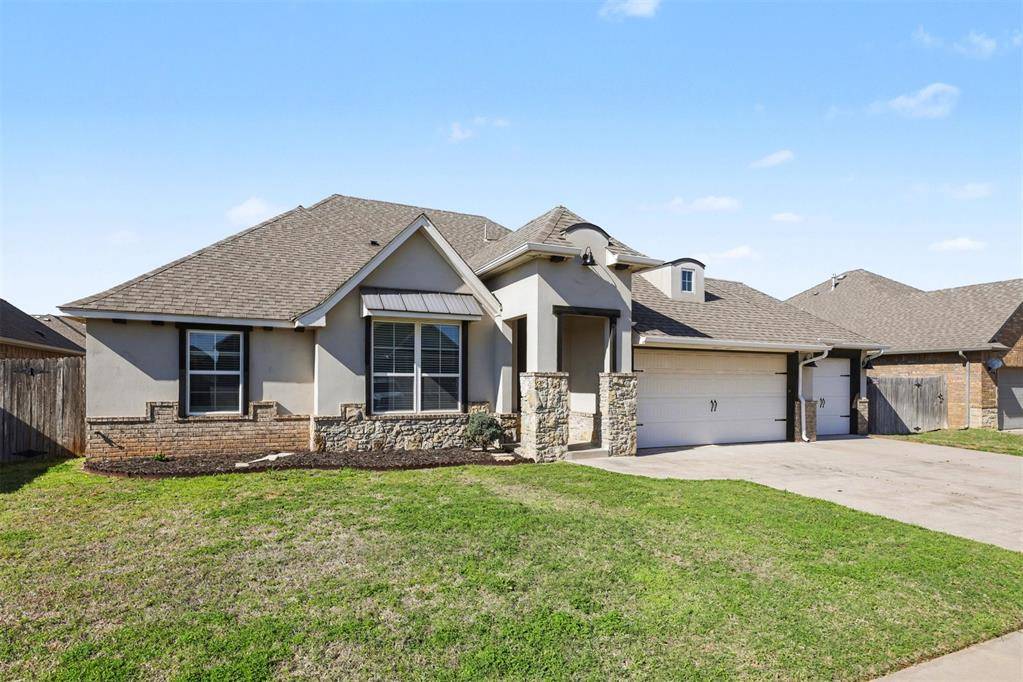 11205 SW 41st TER, Mustang, OK 73064
