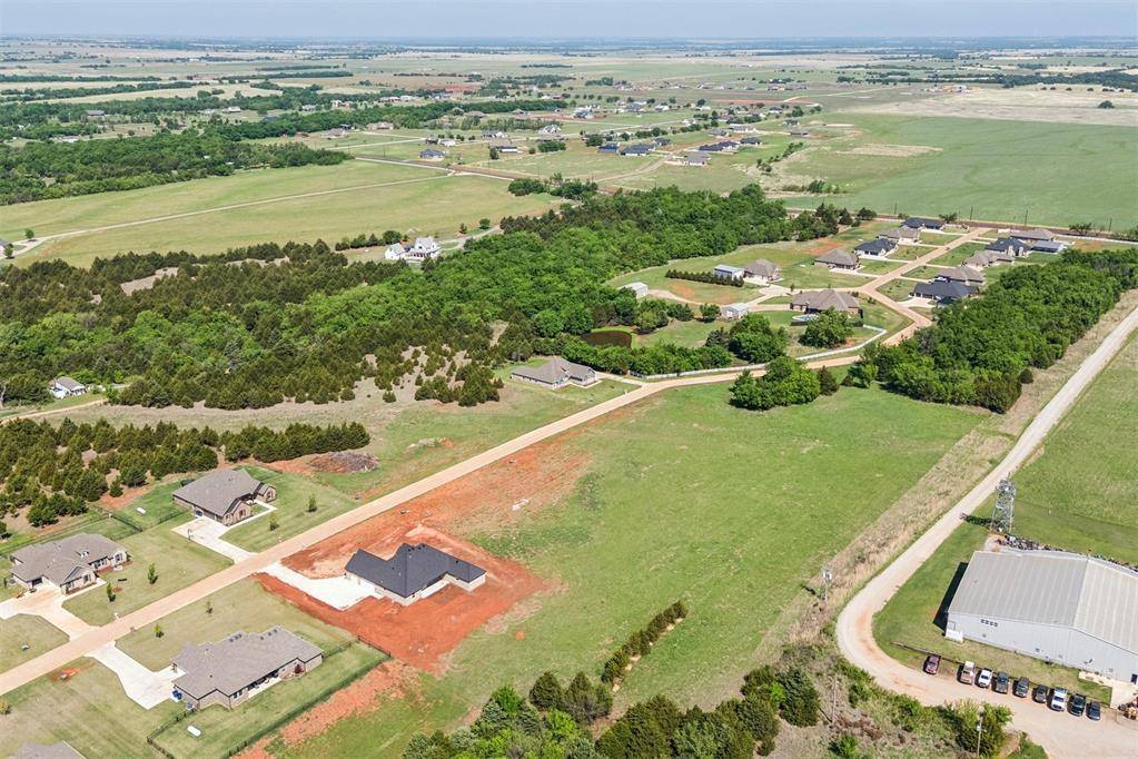 9524 Regado CT, Guthrie, OK 73044