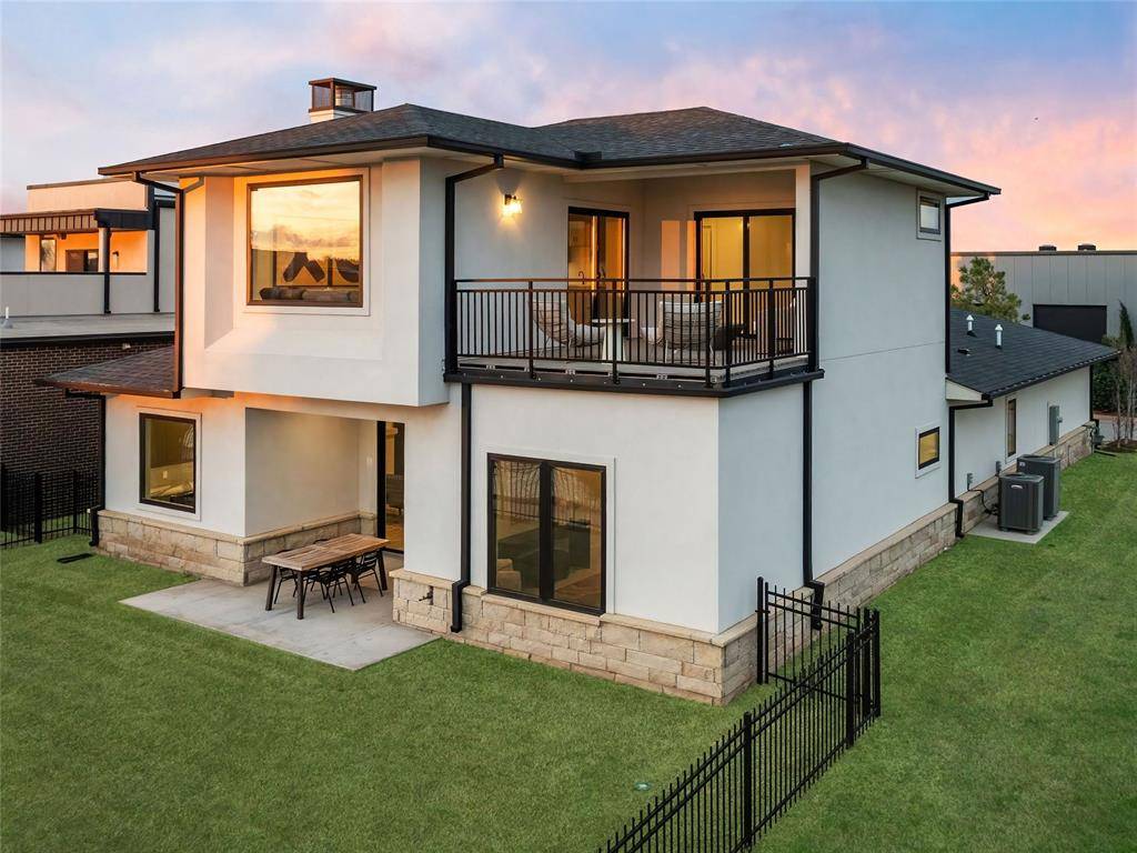 810 NW 72nd ST, Oklahoma City, OK 73116