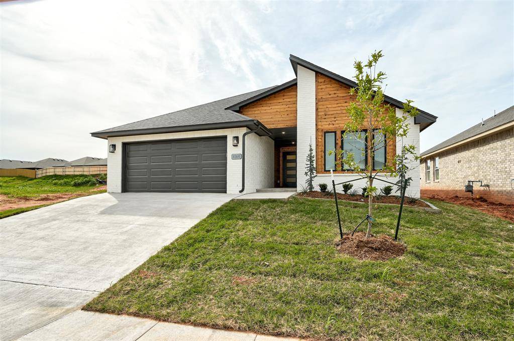 4364 Ranchwood DR, Edmond, OK 73025
