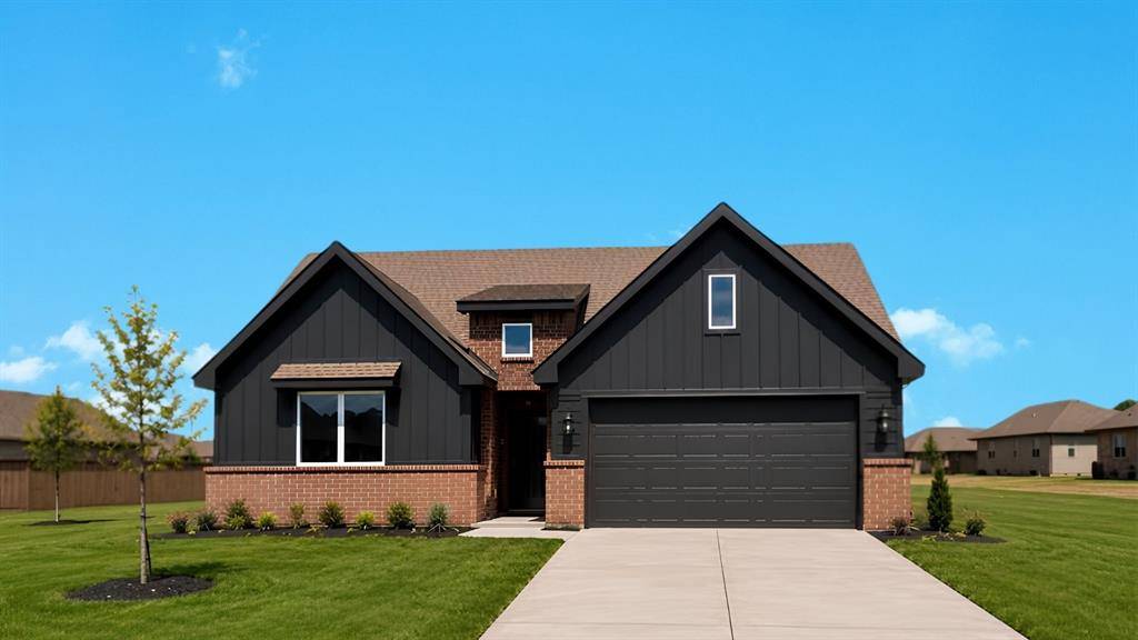 1216 Mahogany LN, Piedmont, OK 73078