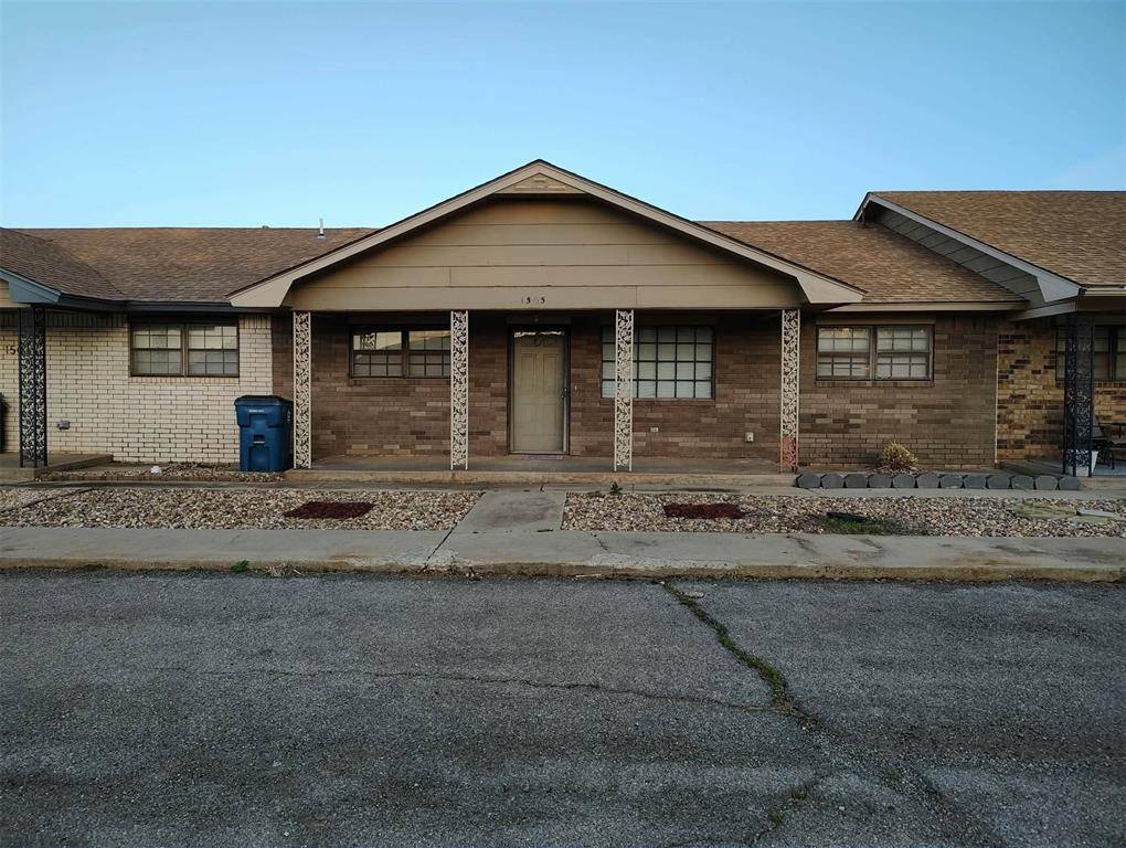 1505 Crestview DR, Cordell, OK 73632