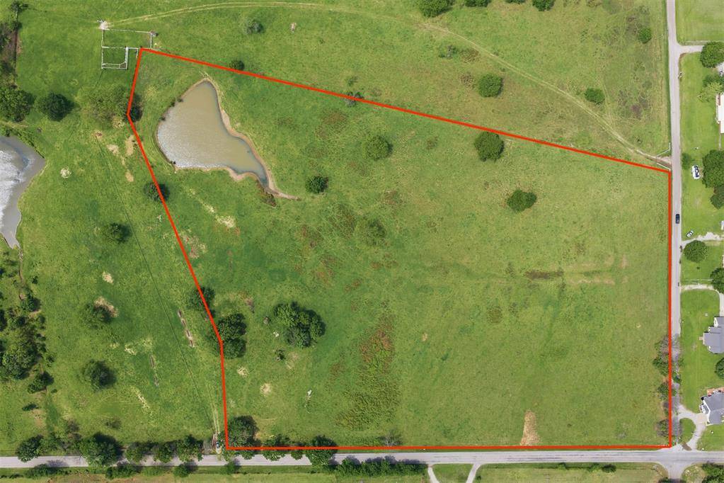 001 Chickasaw Trail RD #1, Davis, OK 73030