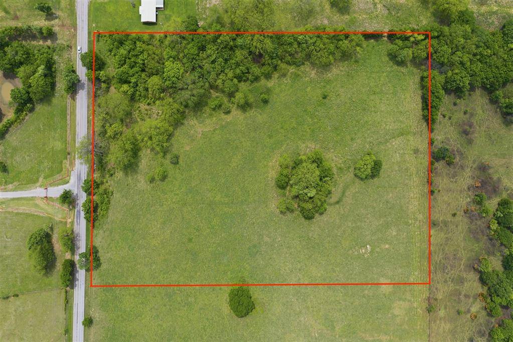 004 Chickasaw Trail RD #4, Davis, OK 73030
