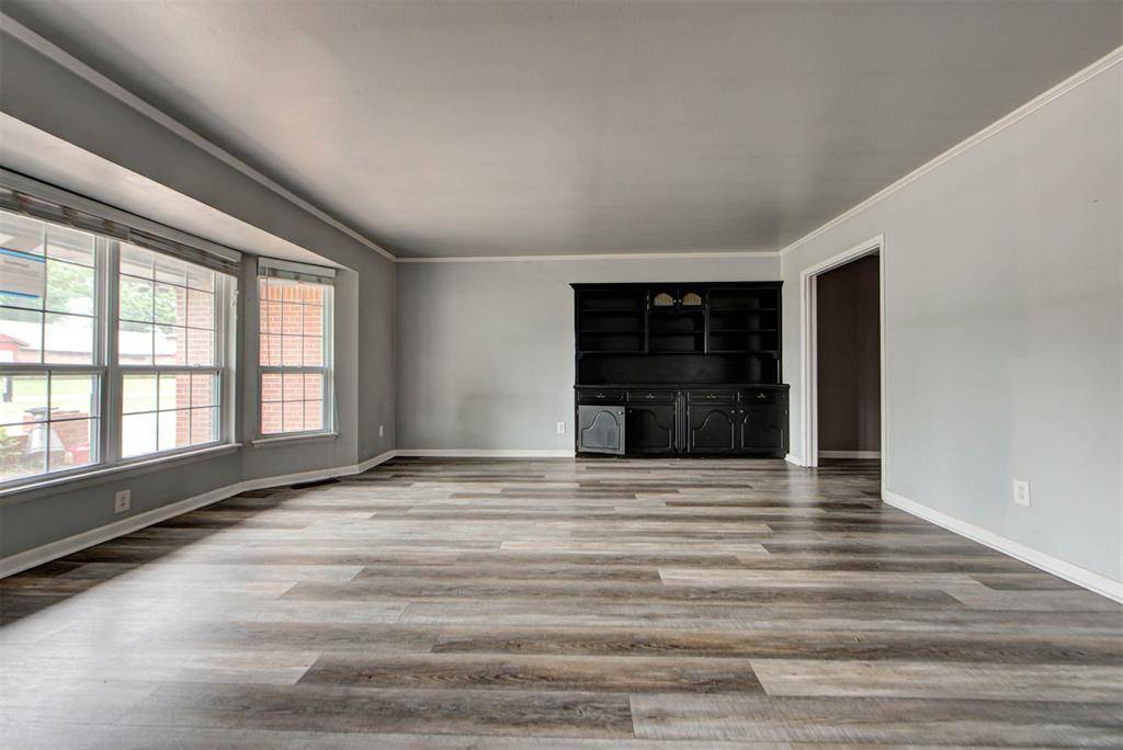 1506 W Walnut ST, El Reno, OK 73036
